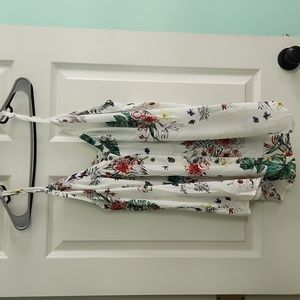 Torrid size 2 button up tank with adjustable stripes and flowers